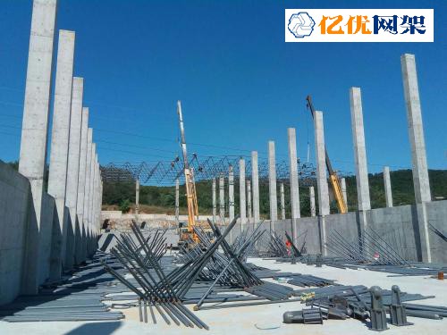 江阴料棚网架设计